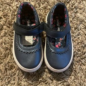 Mary Jane navy shoes